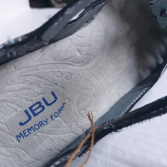 JBU Wm Melon Black Memory Foam Vegan Cutout Leather Sneakers Velcro T-Strap 7.5 - Picture 11 of 16